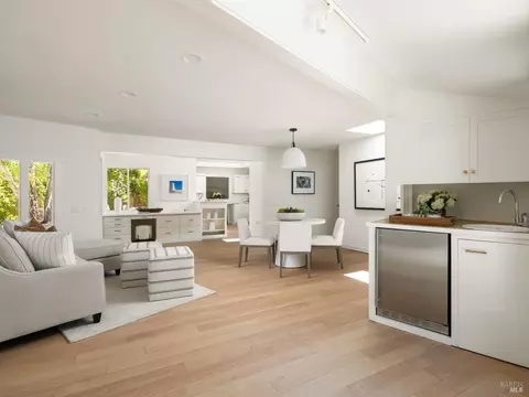 Living - 4 Ames Ave, Ross, CA 94957 photo 6 of 9