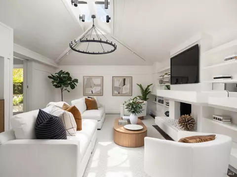 Living - 4 Ames Ave, Ross, CA 94957 photo 8 of 9