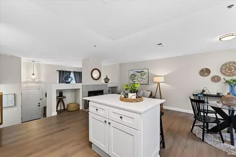 Other - 466 E St, Benicia, CA 94510 photo 6 of 13