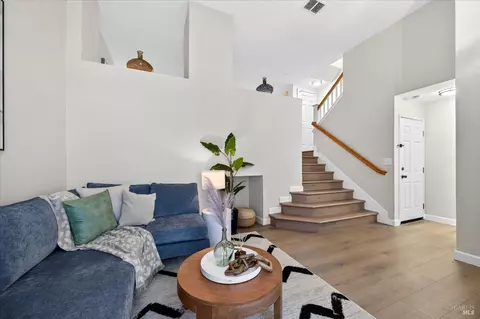 Other - 466 E St, Benicia, CA 94510 photo 3 of 13