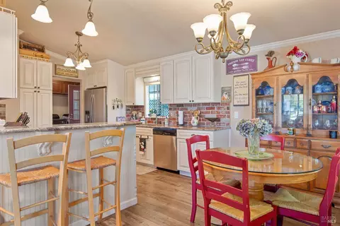 303 Robert Way, Napa, CA 94558 photo 6
