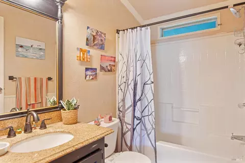 303 Robert Way, Napa, CA 94558 photo 16