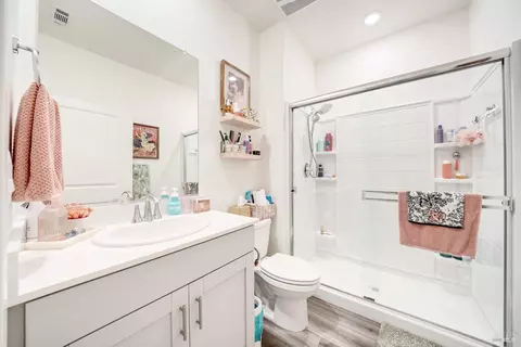 Bath - 3216 Center Dr, Fairfield, CA 94533 photo 1 of 2