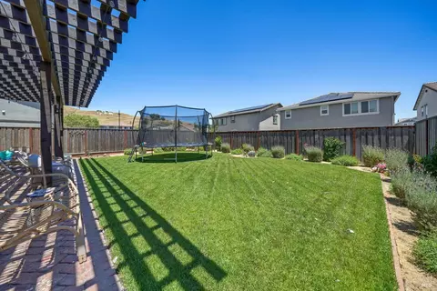 Exterior - 3216 Center Dr, Fairfield, CA 94533 photo 9 of 10