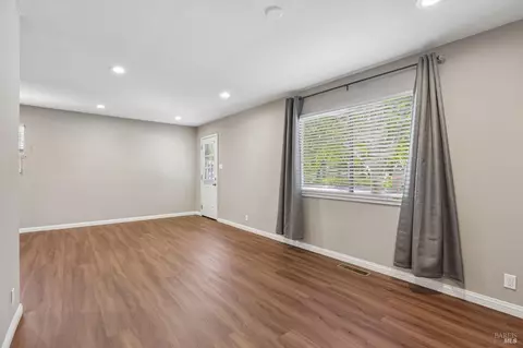 Living - 3121 Alhambra Ave, Martinez, CA 94553 photo 2 of 16
