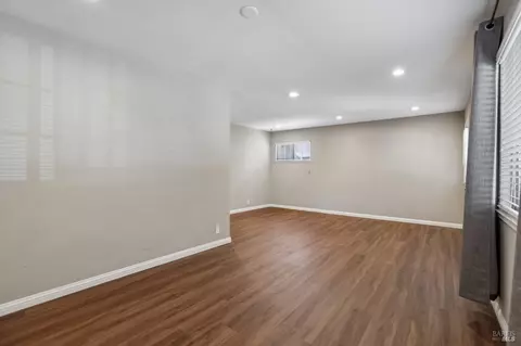 Living - 3121 Alhambra Ave, Martinez, CA 94553 photo 3 of 16