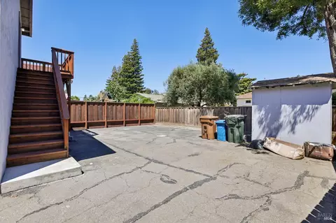 Exterior - 3121 Alhambra Ave, Martinez, CA 94553 photo 10 of 12