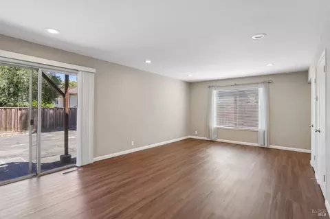 Living - 3121 Alhambra Ave, Martinez, CA 94553 photo 12 of 16