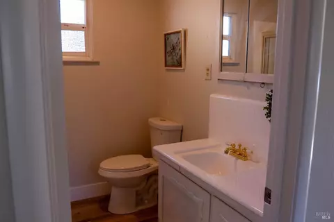 Bath - 413 Gregory St, Fairfield, CA 94533 photo 1 of 2