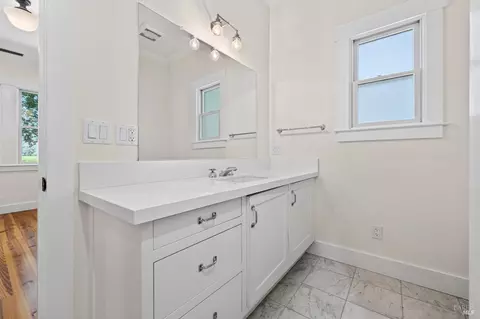Bath - 5300 Old River Rd, Ukiah, CA 95482 photo 3 of 3