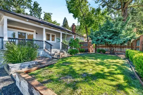 Exterior - 5300 Old River Rd, Ukiah, CA 95482 photo 9 of 19