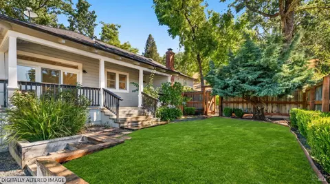 Exterior - 5300 Old River Rd, Ukiah, CA 95482 photo 3 of 19