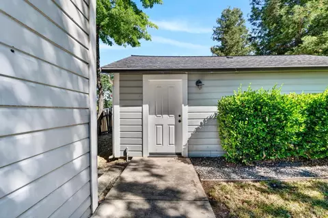 Exterior - 5300 Old River Rd, Ukiah, CA 95482 photo 12 of 19
