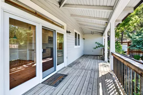Exterior - 5300 Old River Rd, Ukiah, CA 95482 photo 5 of 19
