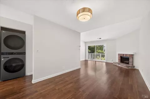 Living - 2002 Clearview Cir, Benicia, CA 94510 photo 1 of 7