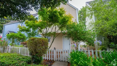Exterior - 8373 Windmill Farms Dr, Cotati, CA 94931 photo 2 of 14