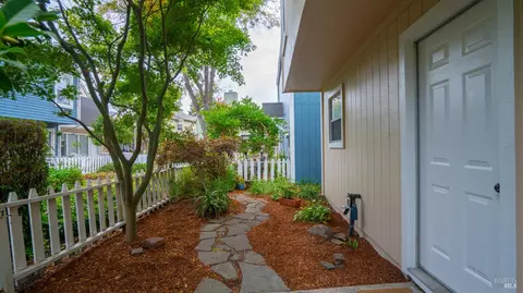 Exterior - 8373 Windmill Farms Dr, Cotati, CA 94931 photo 7 of 14