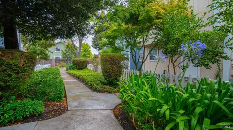 Exterior - 8373 Windmill Farms Dr, Cotati, CA 94931 photo 10 of 14