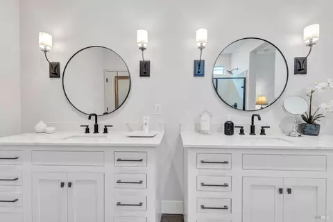Bath - 315 White Owl St, Dixon, CA 95620 photo 1 of 6