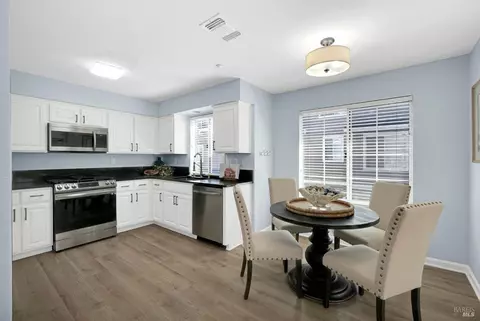 480 E St, Benicia, CA 94510 photo 12