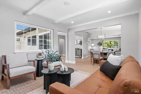 Living - 34 Devonshire Dr, Novato, CA 94947 photo 3 of 5