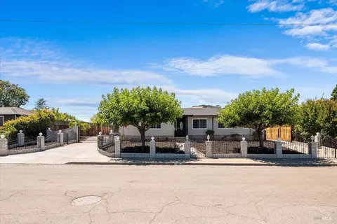 Exterior - 34 Devonshire Dr, Novato, CA 94947 photo 1 of 9