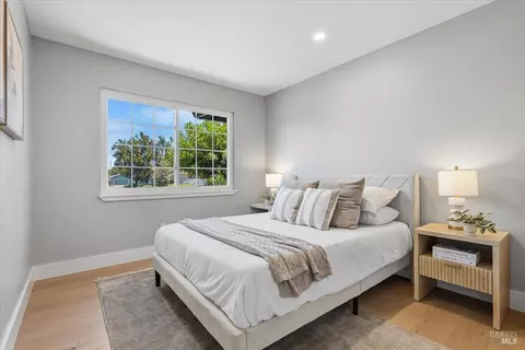 Bedroom - 34 Devonshire Dr, Novato, CA 94947 photo 3 of 6