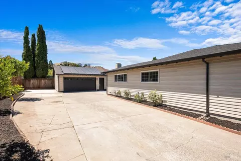 Exterior - 34 Devonshire Dr, Novato, CA 94947 photo 9 of 9