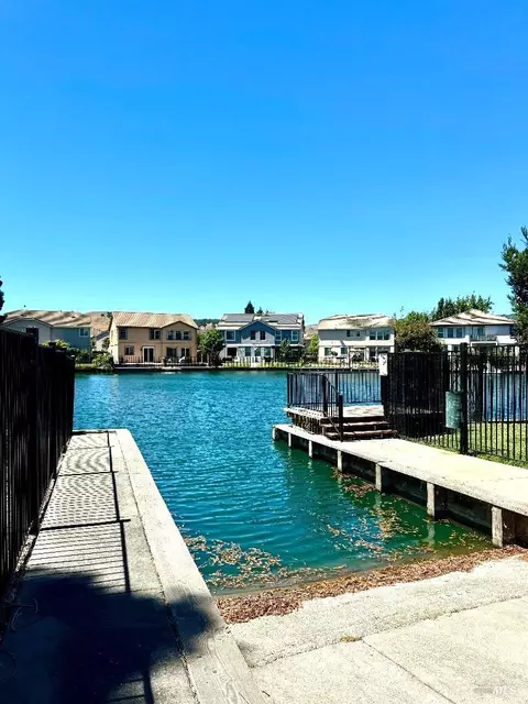 View/Area - 5159 Chabot Ct, Fairfield, CA 94534 photo 16 of 19