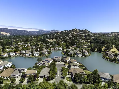 View/Area - 5159 Chabot Ct, Fairfield, CA 94534 photo 7 of 19