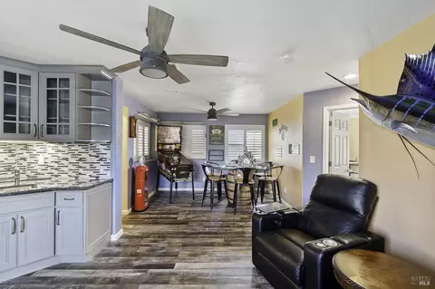 Dining - 5159 Chabot Ct, Fairfield, CA 94534 photo 2 of 2