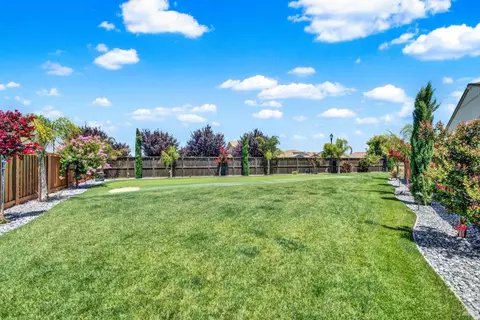 Exterior - 700 Moonlight Ct, Dixon, CA 95620 photo 22 of 26