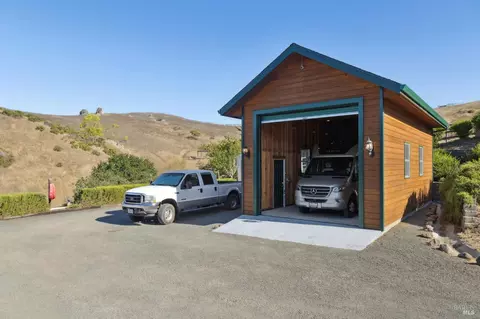 Exterior - 6381 Nicasio Valley Rd, Nicasio, CA 94946 photo 6 of 27