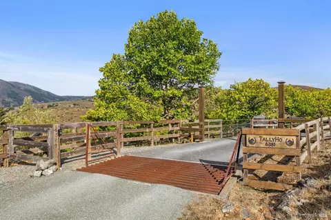 Exterior - 6381 Nicasio Valley Rd, Nicasio, CA 94946 photo 19 of 27