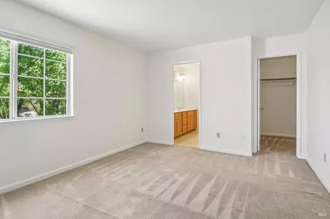 Bedroom - 138 Altamont Ct, Fairfield, CA 94534 photo 1 of 6