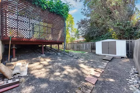 Exterior - 843 Coventry Ln, Fairfield, CA 94533 photo 16 of 21