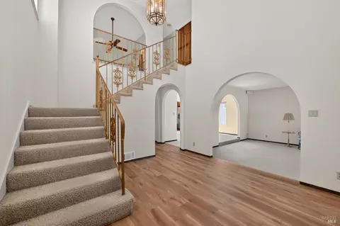Entry Way - 843 Coventry Ln, Fairfield, CA 94533 photo 1 of 8