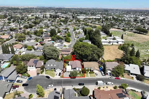 View/Area - 843 Coventry Ln, Fairfield, CA 94533 photo 4 of 10