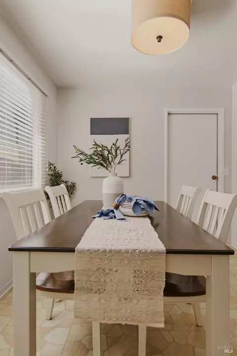 Dining - 1931 Sereno Dr, Vallejo, CA 94589 photo 7 of 7