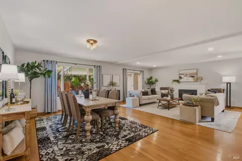 Dining - 1931 Sereno Dr, Vallejo, CA 94589 photo 1 of 7