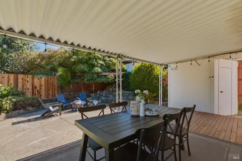 Exterior - 1931 Sereno Dr, Vallejo, CA 94589 photo 9 of 10