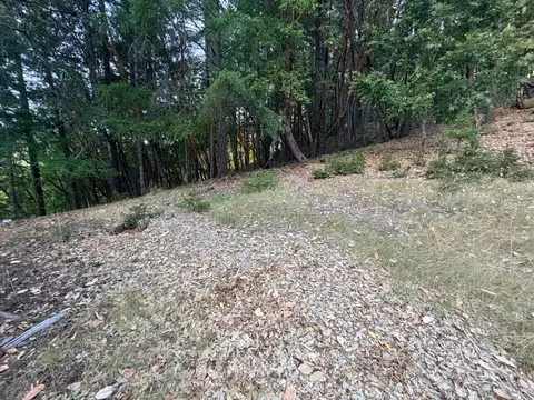26940 Bear Dr, Willits, CA 95490 photo 3