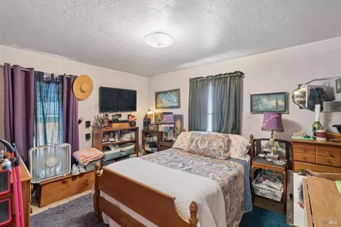 Bedroom - 237 Del Mar Ave, Vallejo, CA 94589 photo 1 of 3