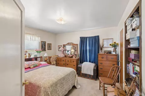 Bedroom - 237 Del Mar Ave, Vallejo, CA 94589 photo 2 of 3