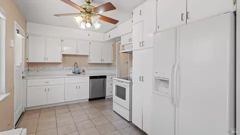Other - 424 Acacia St, Fairfield, CA 94533 photo 5 of 6