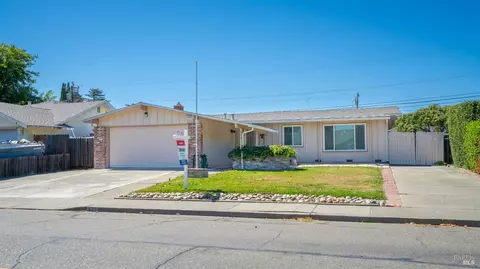 Other - 424 Acacia St, Fairfield, CA 94533 photo 3 of 6