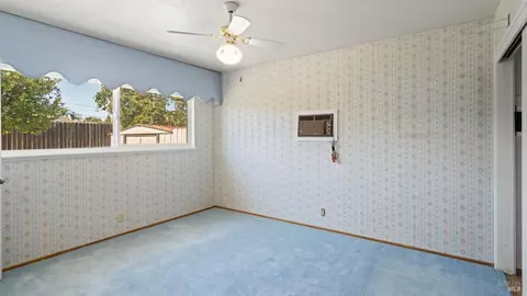 Bedroom - 424 Acacia St, Fairfield, CA 94533 photo 6 of 8