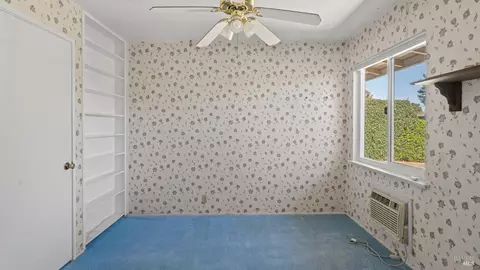 Bedroom - 424 Acacia St, Fairfield, CA 94533 photo 1 of 8