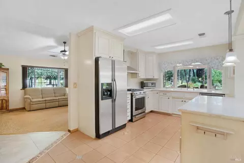 Kitchen - 12805 Melonbank Dr, Redding, CA 96003 photo 2 of 5