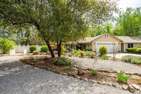 Exterior - 12805 Melonbank Dr, Redding, CA 96003 photo 10 of 32